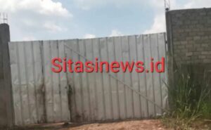 Diduga Gudang Penimbunan BBM Ilegal Milik Ongki Lorok Di Desa Bakung Masih Bebas Beroperasi. Ada?